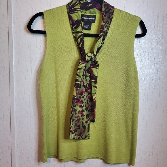 Requirements 2 piece set tank and skirt size M Vintage Peice - Picture 5 of 17